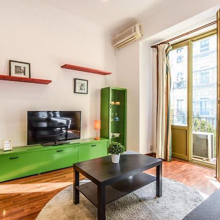 Ferienwohnung Apartamento Puente De Segovia Madrid Exterior foto